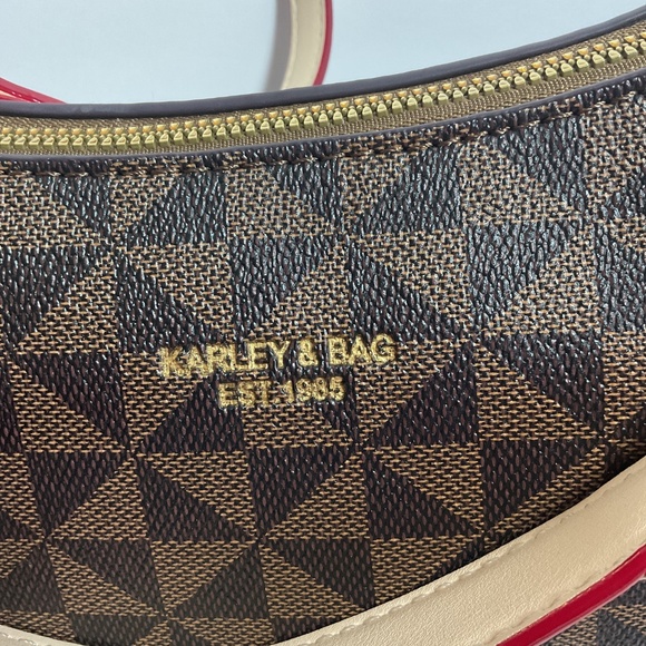 Cartera - Picture 3 of 3